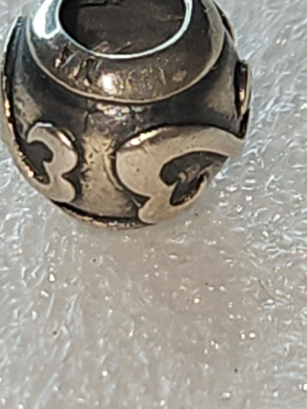 925 Sterling Silver Italy Michael Anthony Signed Heart Scrolls Round Bead Charm - Picture 5 of 5